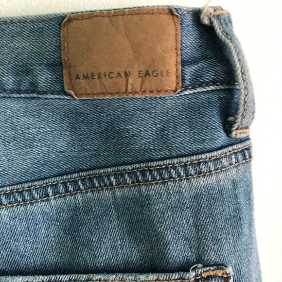 American Eagle Ripped Mom Jeans - Picture 3 of 5